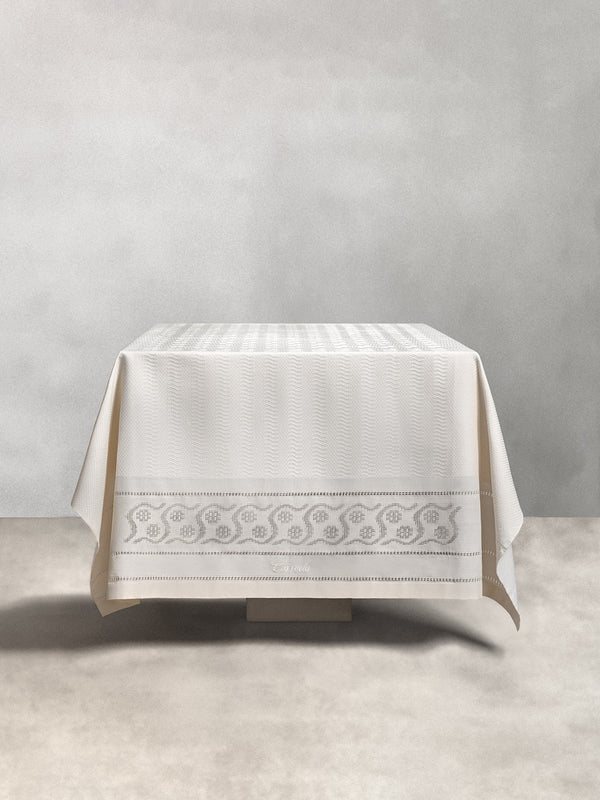 Tablecloth